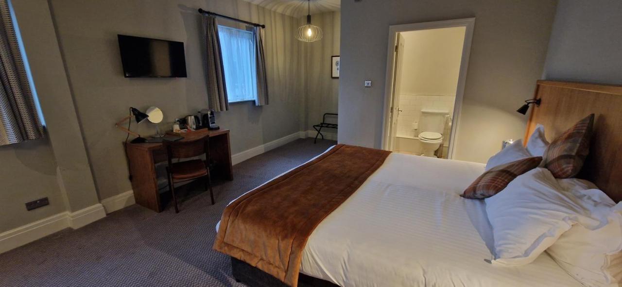 The Cross-Keys Hotel นัตส์ฟอร์ด ภายนอก รูปภาพ