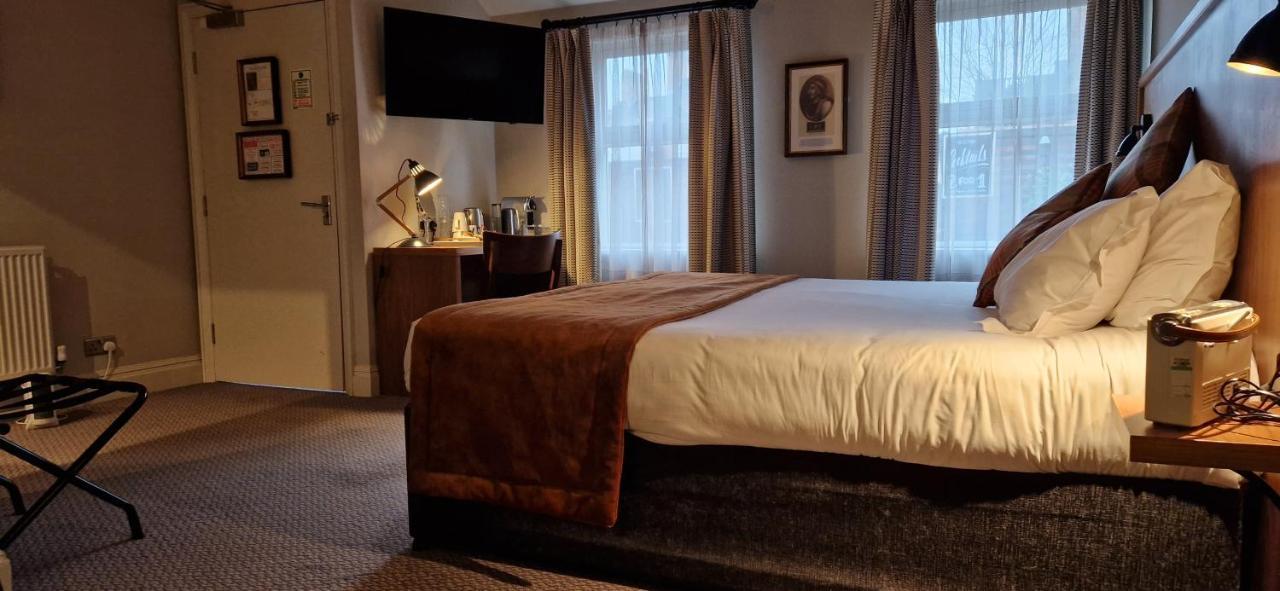 The Cross-Keys Hotel นัตส์ฟอร์ด ภายนอก รูปภาพ