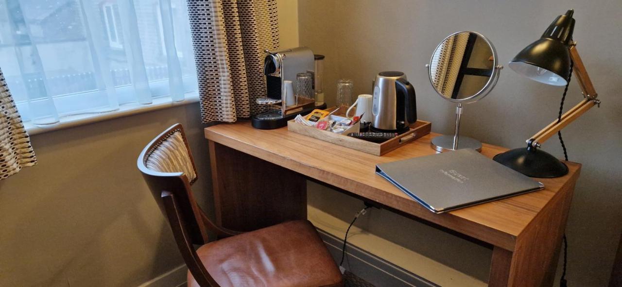 The Cross-Keys Hotel นัตส์ฟอร์ด ภายนอก รูปภาพ
